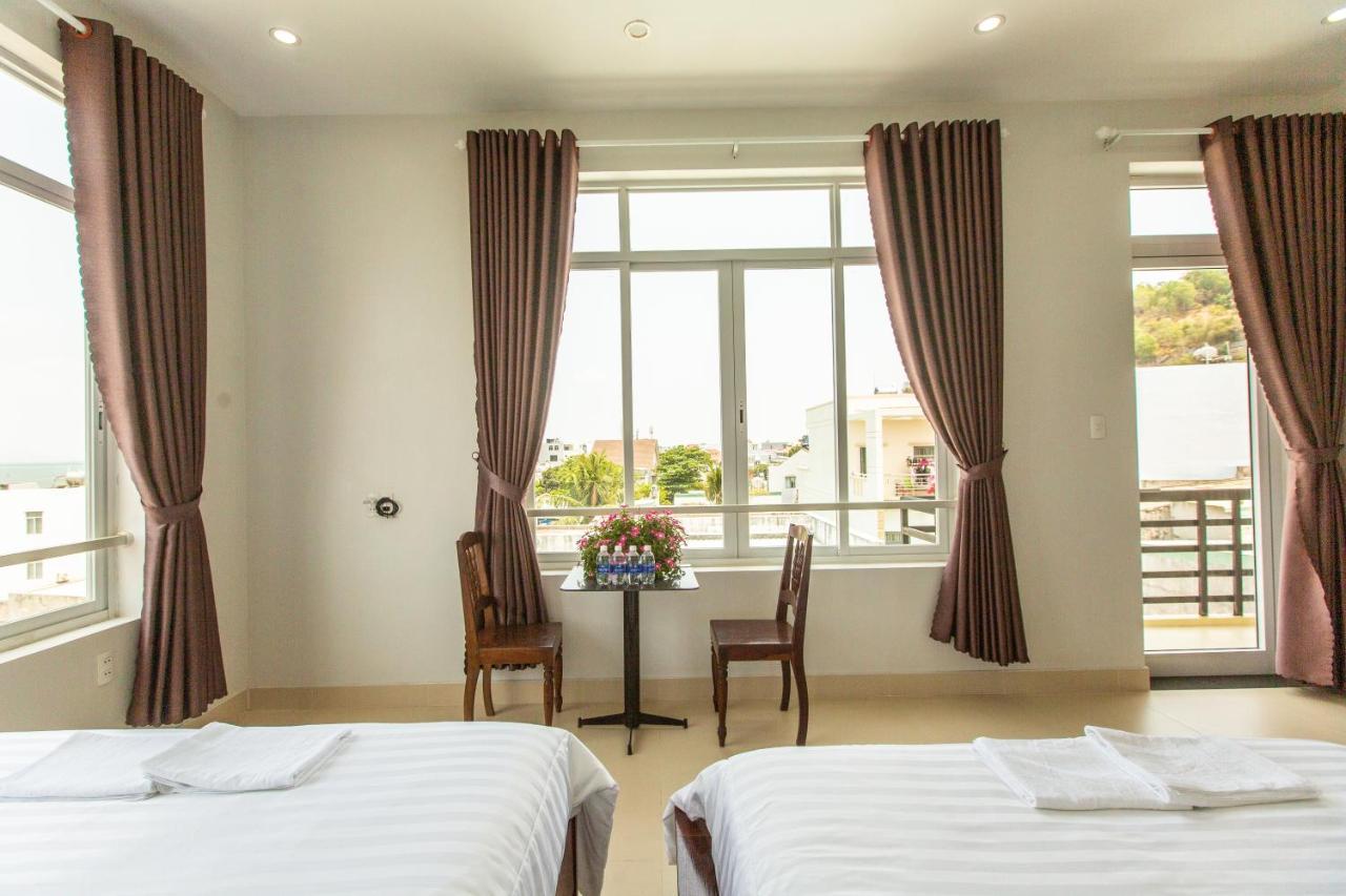 Hanh Phuc Hotel Vung Tau Esterno foto